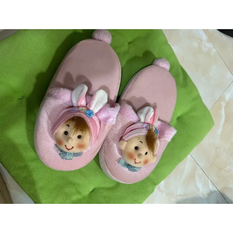 Dép lông mới đi trong nhà cần pass, màu hồng dễ thương, chân 37-38-39-40 đều đi vừa 734129