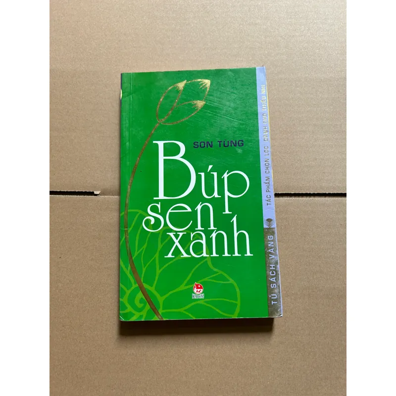 Búp sen xanh 1034144