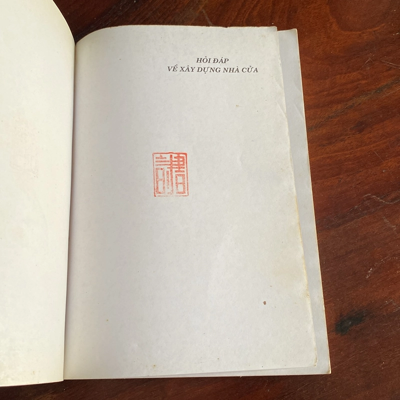 HỎI ĐÁP VỀ XÂY DỰNG NHÀ CỬA PHONG THỦY (XB 2003) 473269