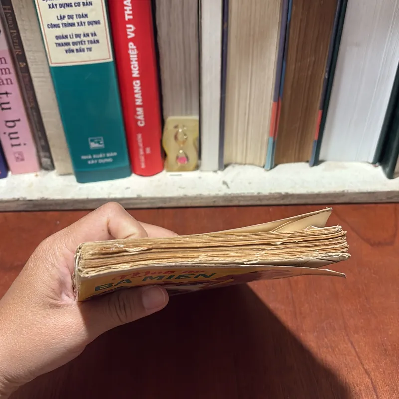 II Sách Dạy Nấu Ăn: Món Ăn Ba Miền - Thúy Hà (Biên Soạn) - 1995 786758