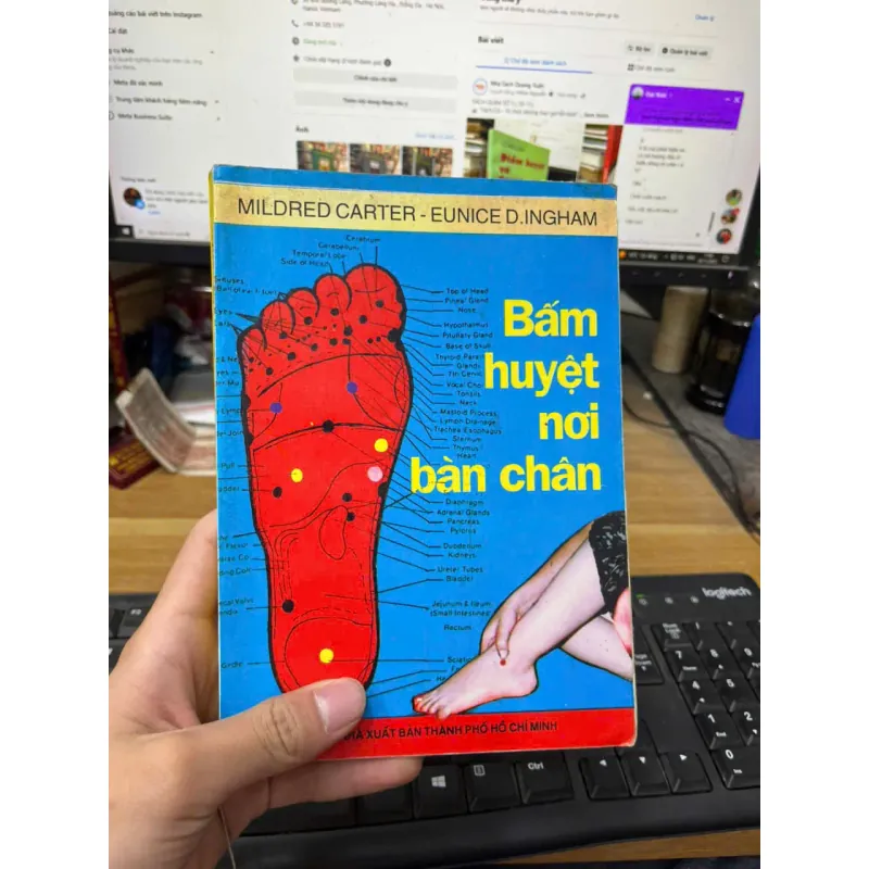 Bấm huyệt nơi bàn chân [Sv1] 713525