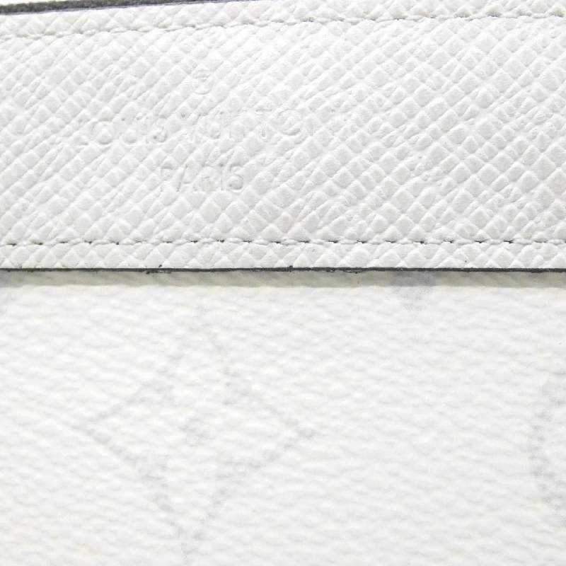 Túi xách Louis Vuitton Taiga Lama Pochette Discovery PM M30279 - Hàng hiệu Chính hãng 767107