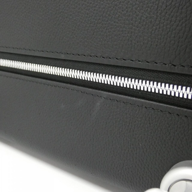 Túi xách kéo Hermès R.M.S 24L 087171CM 614321