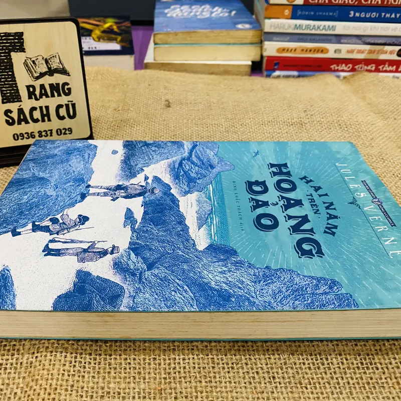 Hai Năm Trên Hoang Đảo 601466