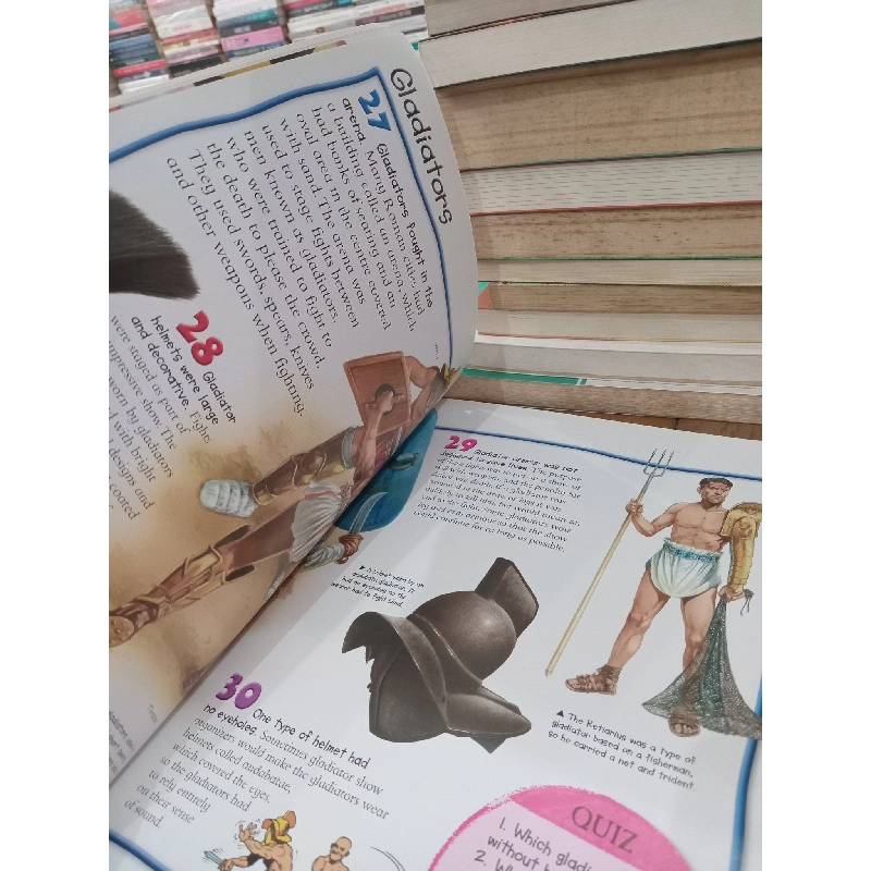 100 facts Arms & Armour - Rupert Matthews 758678