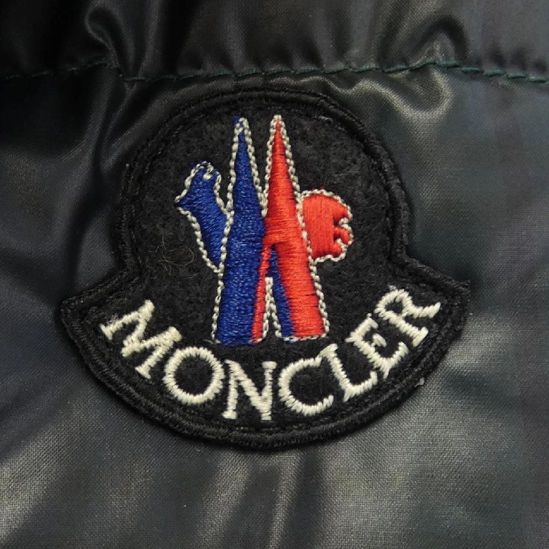 Áo gile MONCLER - Hàng hiệu Chính hãng 897581