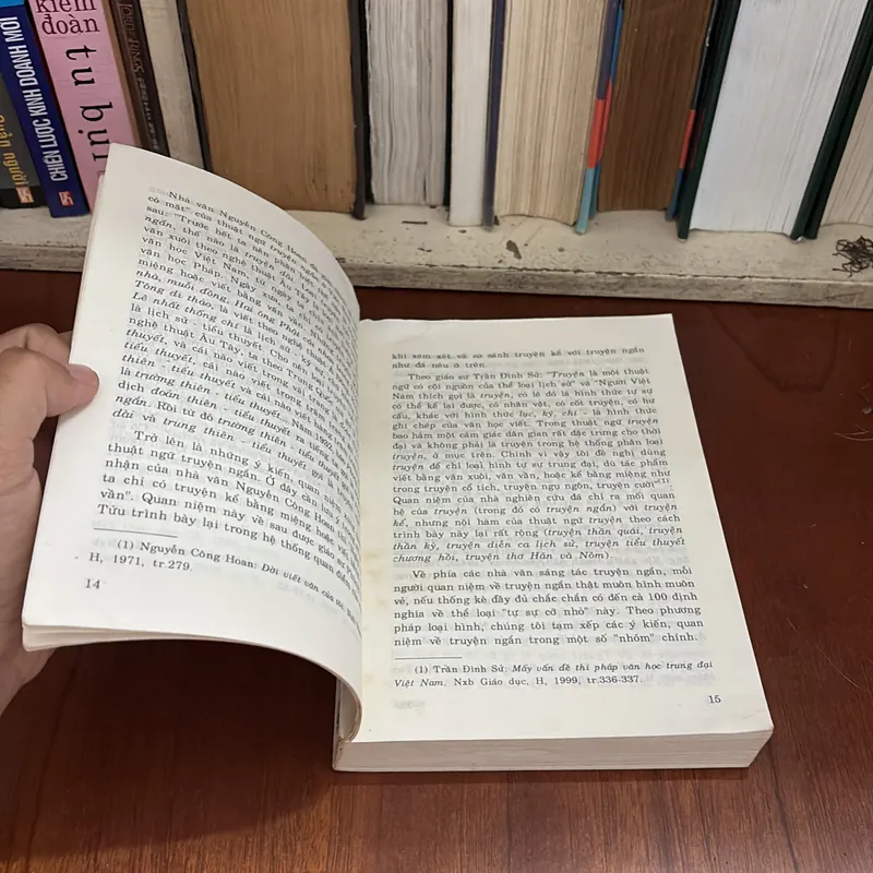 [Chữ Ký] - II Truyện Ngắn: Những Vấn Đề Lý Thuyết Và Thực Tiễn Thể Loại - Bùi Việt Thắng 592905