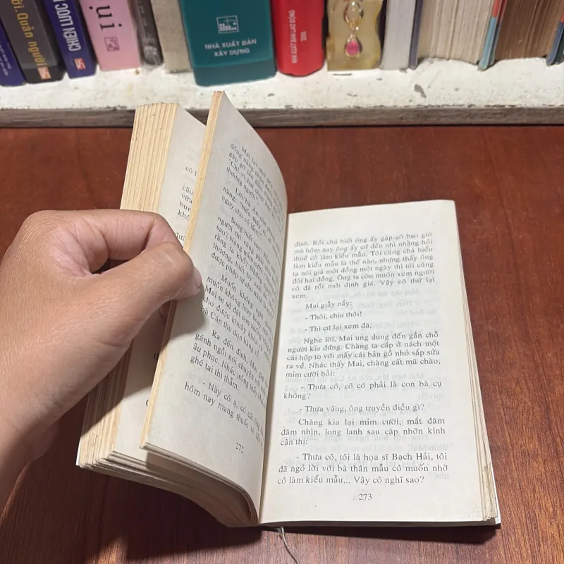 II Tiểu Thuyết: Nửa Chừng Xuân - Khái Hưng - 1998 789360