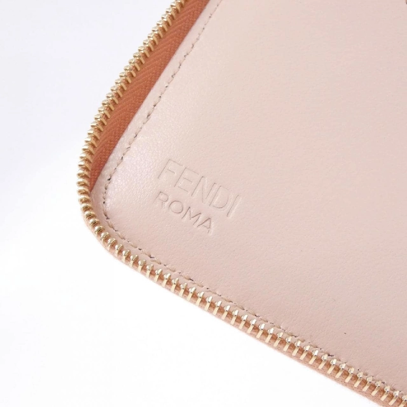 【Sản phẩm mới】Ví Fendi 8M0508 ALV4 622847