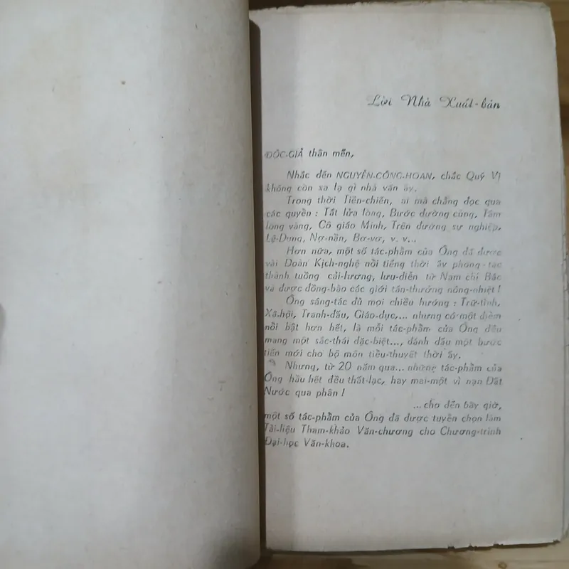 Cô Giáo Minh (Xb 1967) - Nguyễn Công Hoan 733871