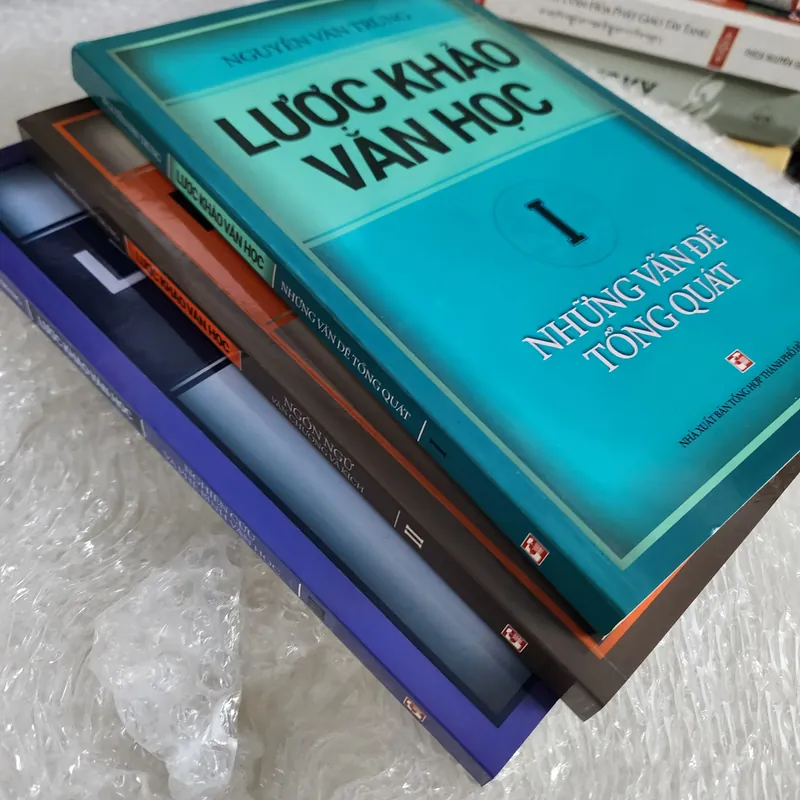 Lược khảo văn học | 3 tập | Nguyễn văn trung  689394