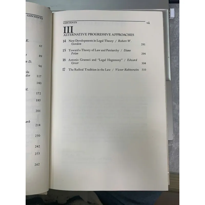 THE POLITICS OF LAW A PROGRESSIVE CRITIQUE - DAVID KAIRYS 309537