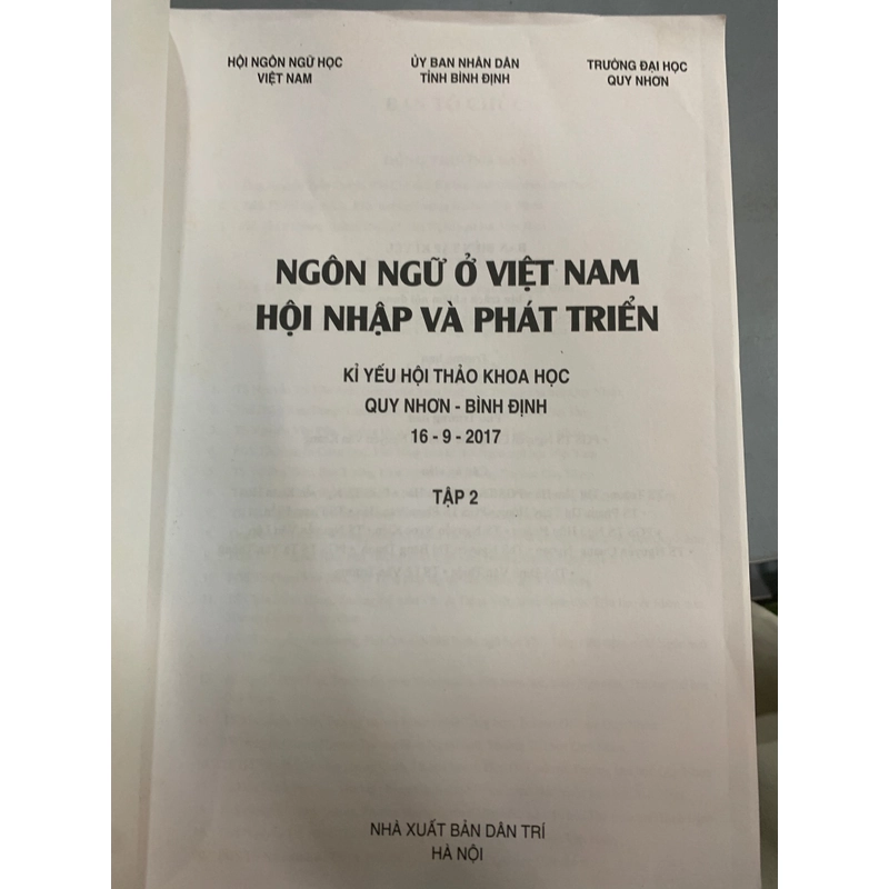 NGÔN NGỮ Ở VIỆT NAM HỘI NHẬP VÀ PHÁT TRIỂN (Tập 2) 509401