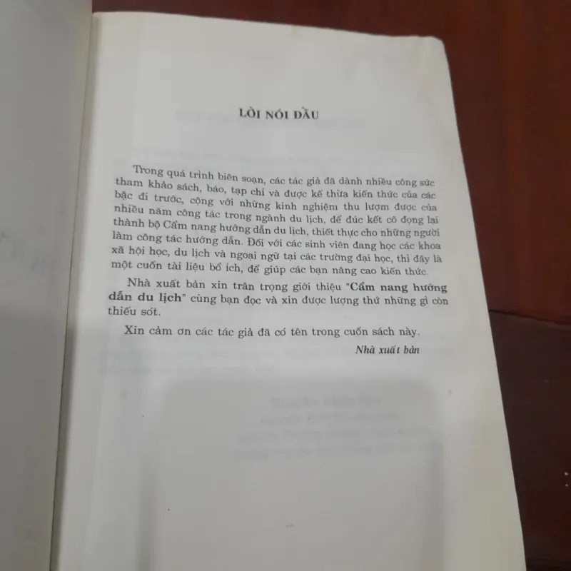 Cẩm nang HƯỚNG DẪN DU LỊCH 1022775