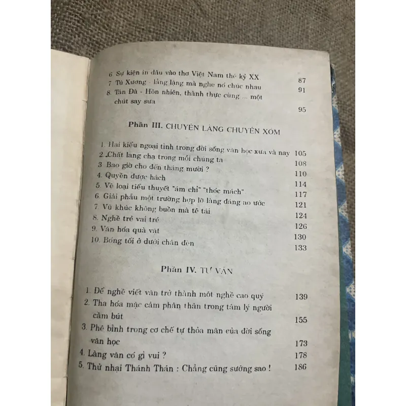 Những kiếp hoa dại - Vương Trí Nhàn - sách đóng bìa xưa  707834