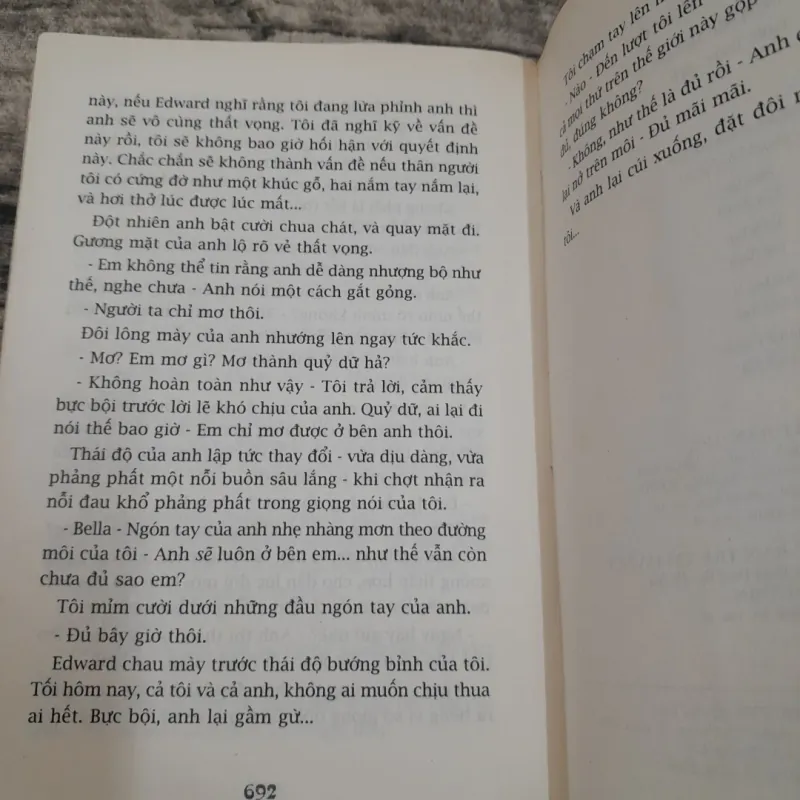 Stephenie Meyer - CHẠNG VẠNG twilight. Tb lần 3 năm 2008 775811