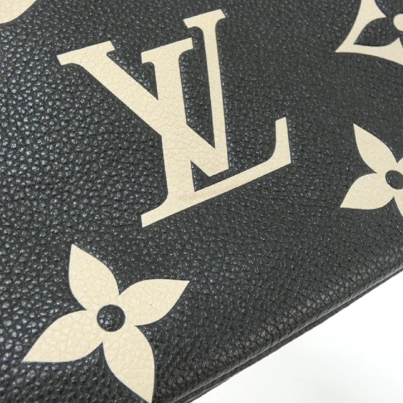 Túi đeo chéo Louis Vuitton Monogram Empreinte hai màu - Hàng hiệu Authentic 767309