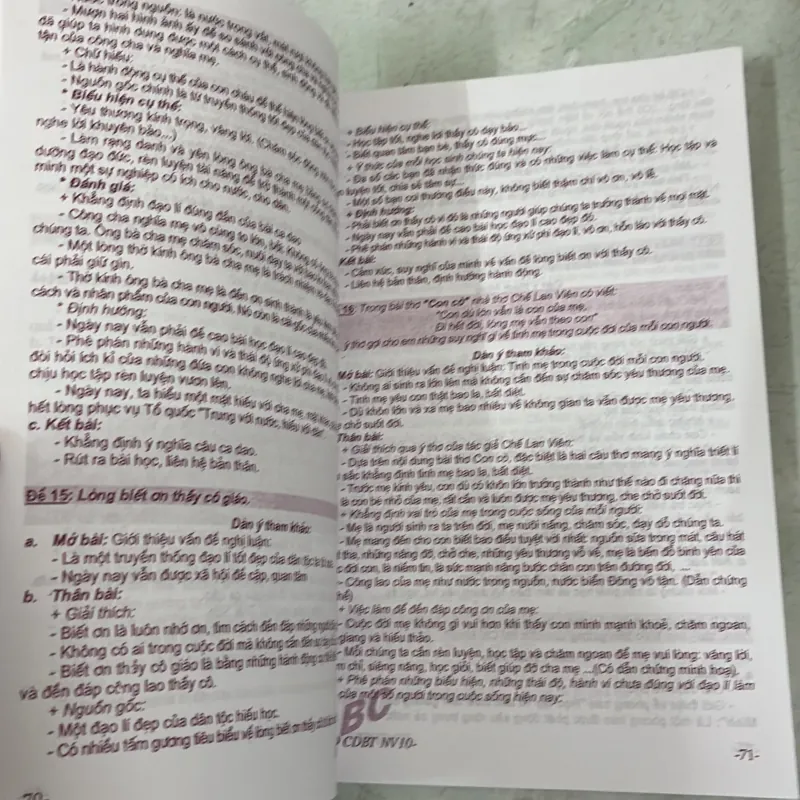 Hướng dẫn giải các dạng bài tập từ những đề thi tuyển sinh vào lớp 10 môn văn 1034142