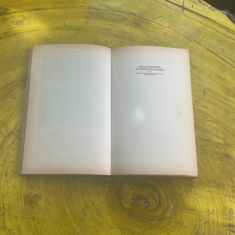 THE ADVENTURES OF SHERLOCK HOLMES- SIR ARTHUR CONAN DOYLE 594526