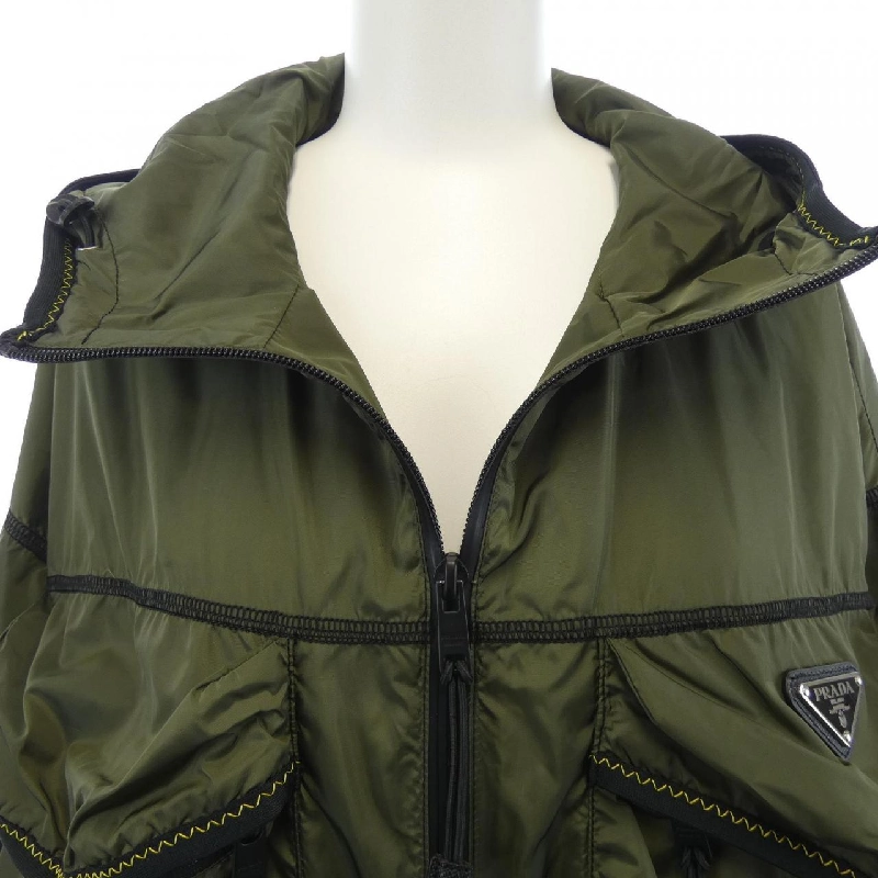 Áo khoác PRADA với logo hình tam giác 292003 S212 1WQ9 - Hàng hiệu Authentic 814373