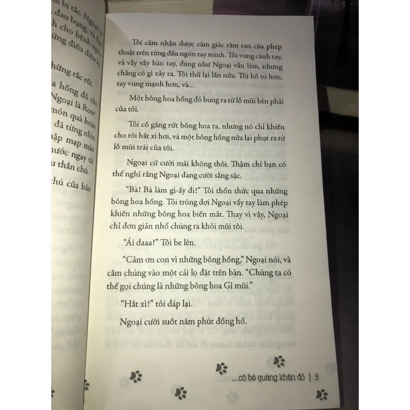 Red - cuộc phiêu lưu của cô bé quàng khăn đỏ - Liesl Shurtliff 1020222