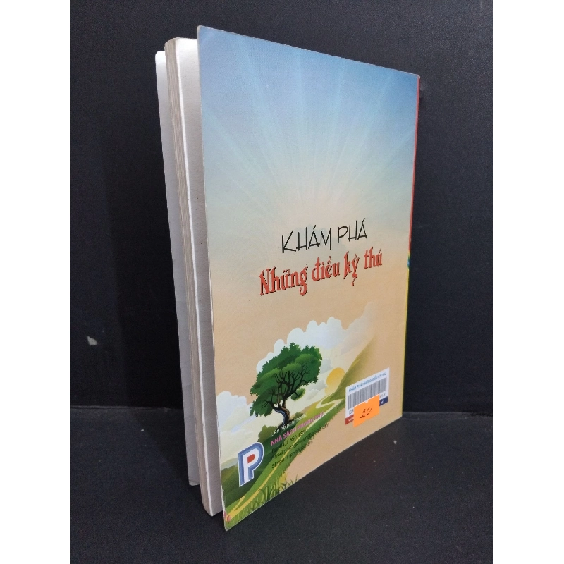 Khám phá những điều kỳ thú mới 80% bẩn bìa, ố nhẹ, có chữ viết 2015 HCM2811 Thu Hương KHOA HỌC ĐỜI SỐNG 917398