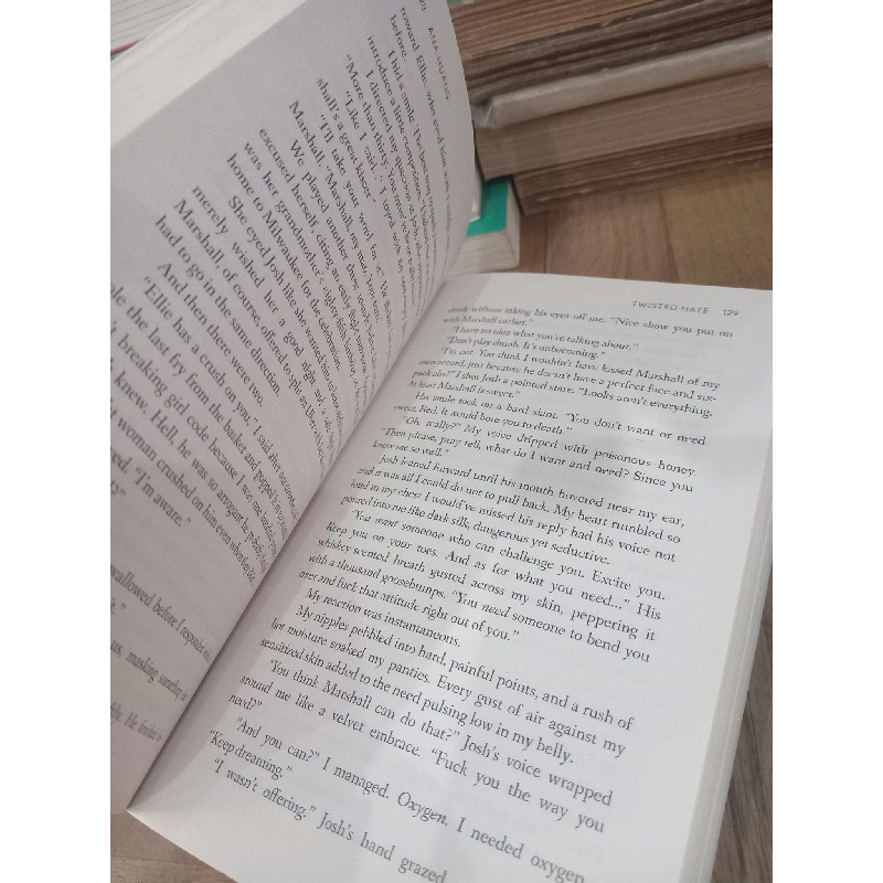 Twisted hate - Ana Huang 958303