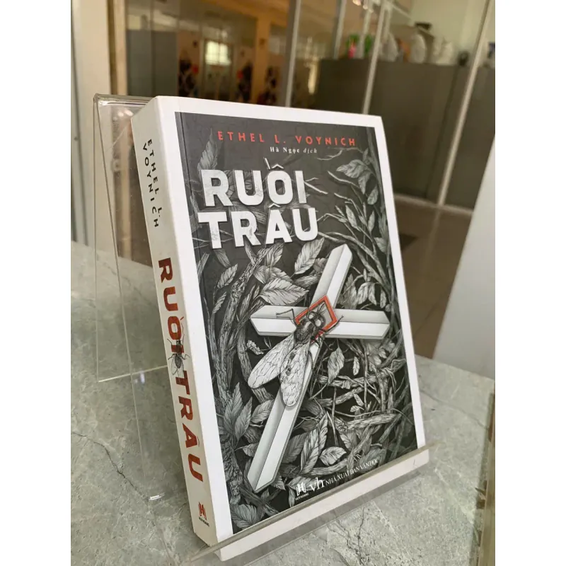 RUỒI TRÂU - ETHELL. VOYNICH 559736