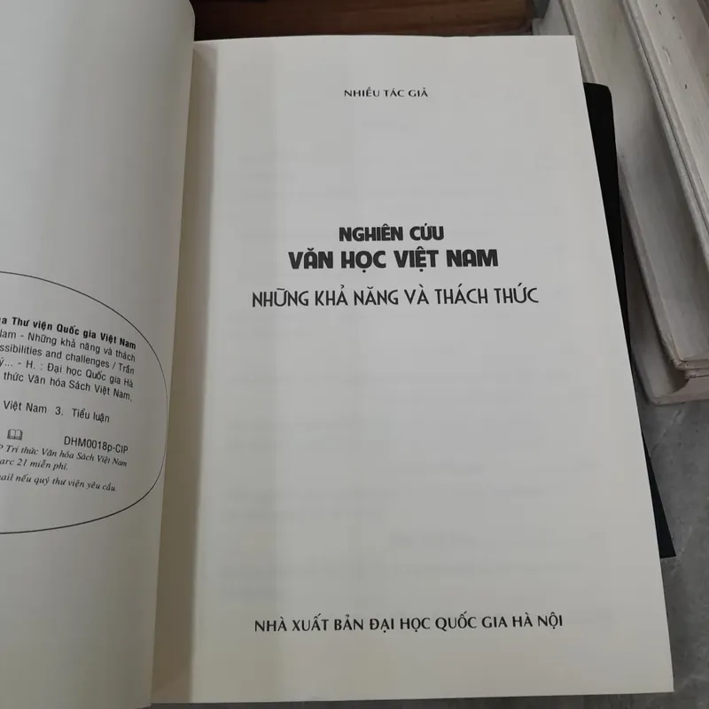 NGHIÊN CỨU VĂN HỌC VIỆT NAM   729235