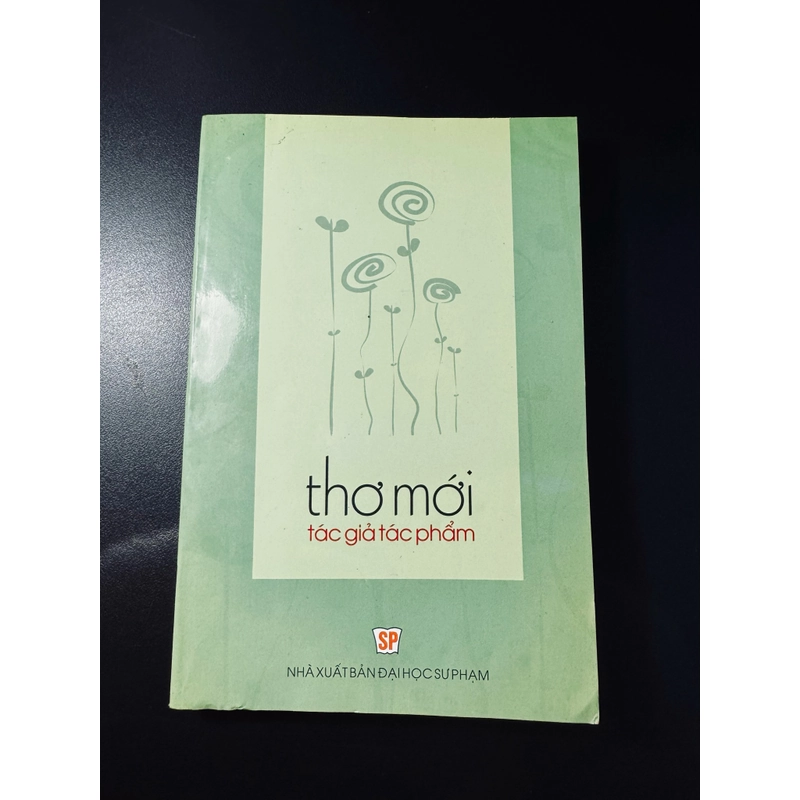 Thơ mới: tác gia tác phẩn 453437