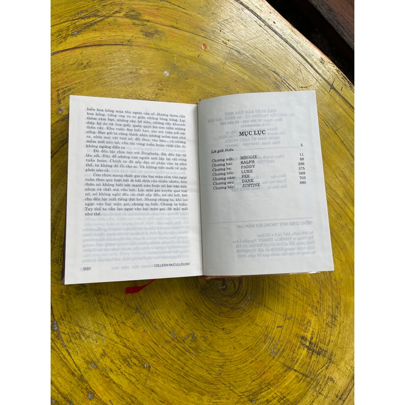 TIẾNG CHIM HÓT TRONG BỤI MẬN GAI- COLLEEN MC CULLOUGH 549589