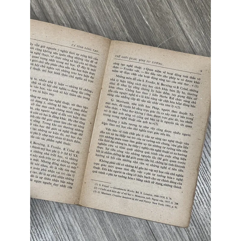 📖 Cá tính sáng tạo của nhà văn và sự phát triển văn học 719226