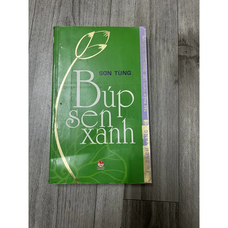 Búp sen xanh. 6a4 737093