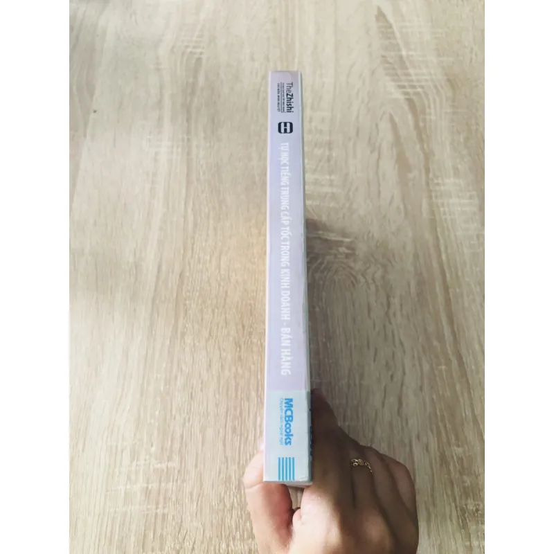 TỰ HỌC TIẾNG TRUNG CẤP TỐC TRONG KINH DOANH - BÁN HÀNG  1006402