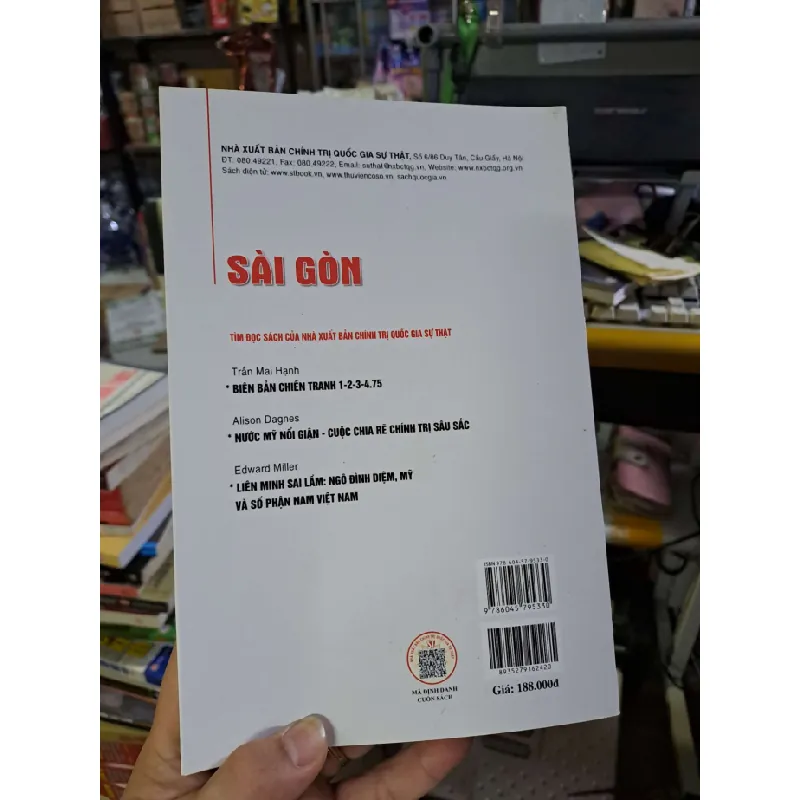 Sài Gòn - Ralph Pezzullo LỊCH SỬ - CHÍNH TRỊ - TRIẾT HỌC VAVO0910 588625