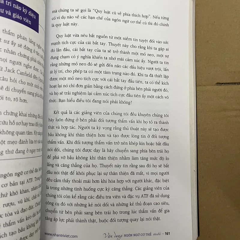 Vận dụng ngôn ngữ cơ thể 569478