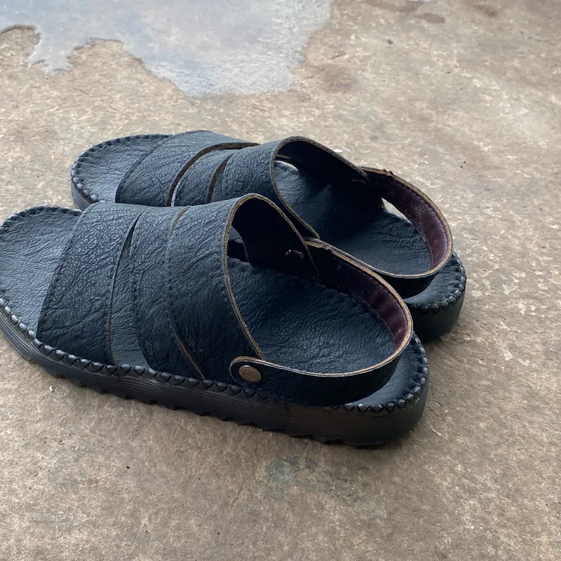 Dép da nam quai hậu còn mới 605061