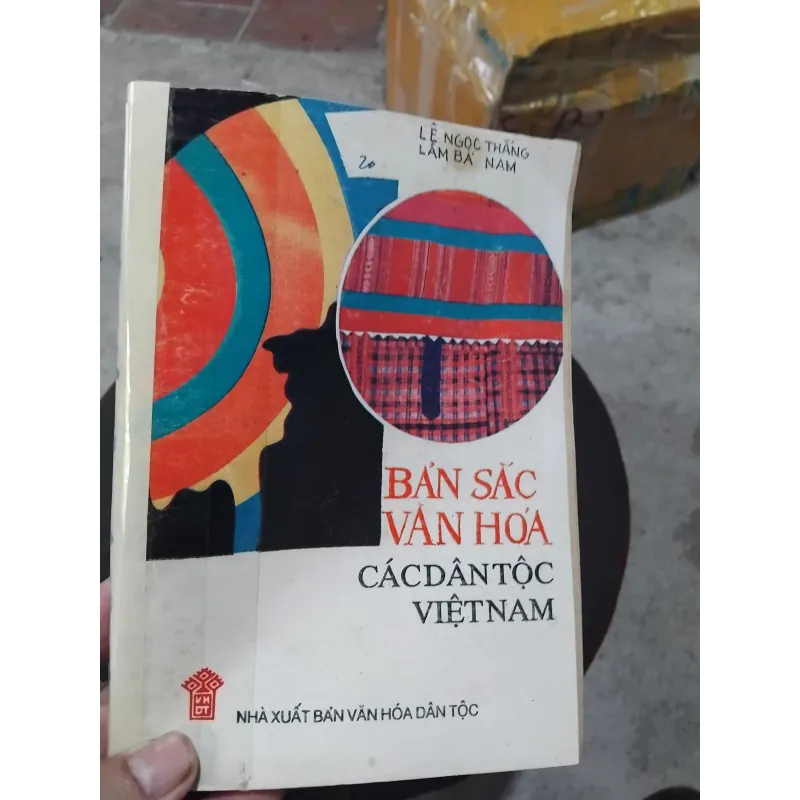 Bản sắc văn hóa các dân tộc Việt Nam  1035927