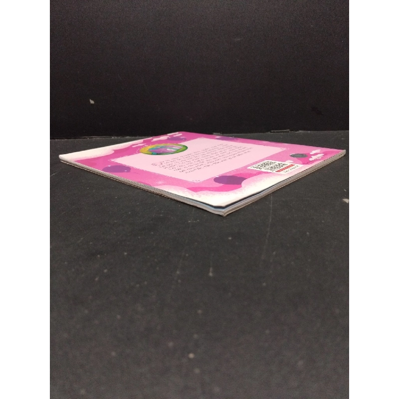 Ngọn nến thứ tám Curtis Norria mới 90% ố nhẹ 2019 HCM.ASB1309 917070