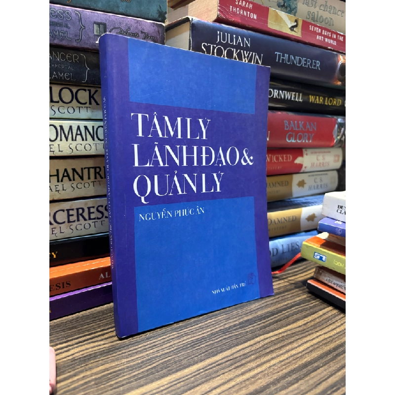 Tâm lý lãnh đạo và quản lý - Nguyễn Phúc Ân 336387