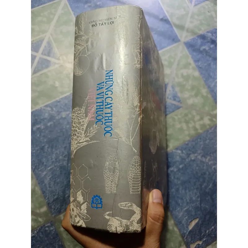 Những cây thuốc và vị thuốc Việt Nam - Dỗ Tất Lợi 974150