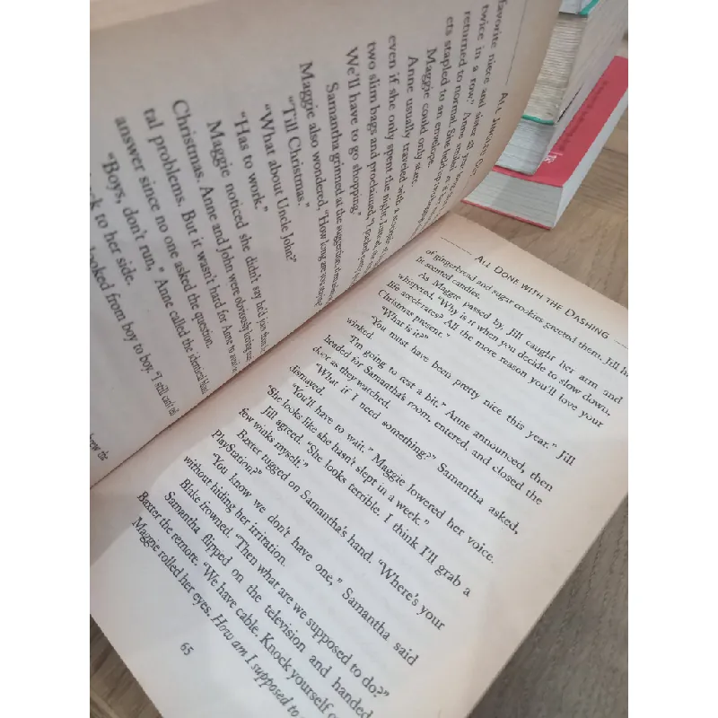 All jingled out - Pamela Dowd, Christine Lynxwiler 714137