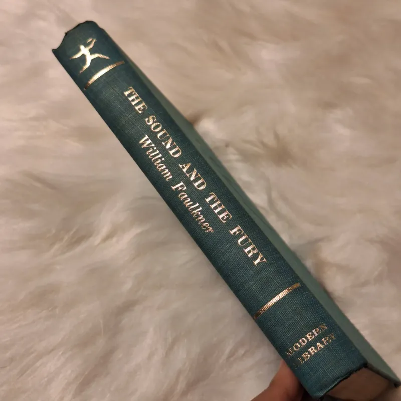 William Faulkner - The Sound and The Fury 783193