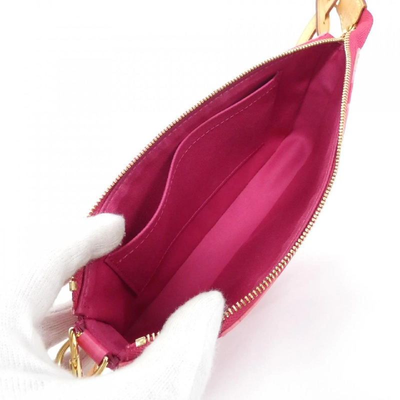 Túi đeo chéo Louis Vuitton Monogram Vernis Flower Ikat M90042 620207