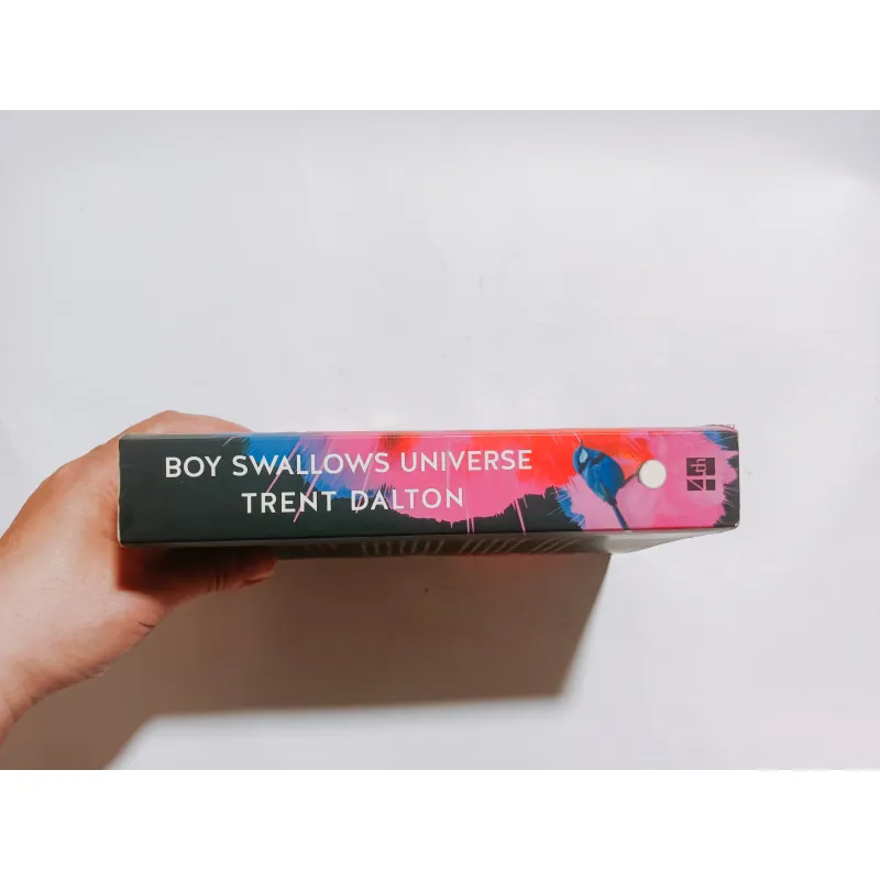 Boy Swallows Universe - Trent Dalton 930973