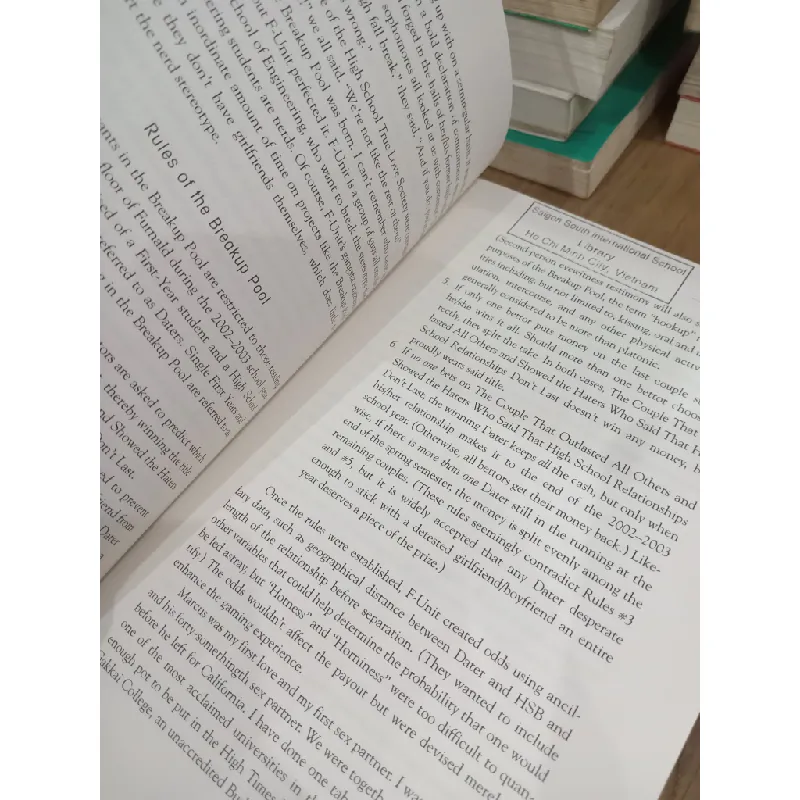 Charmed thirds - Megan McCafferty 703726