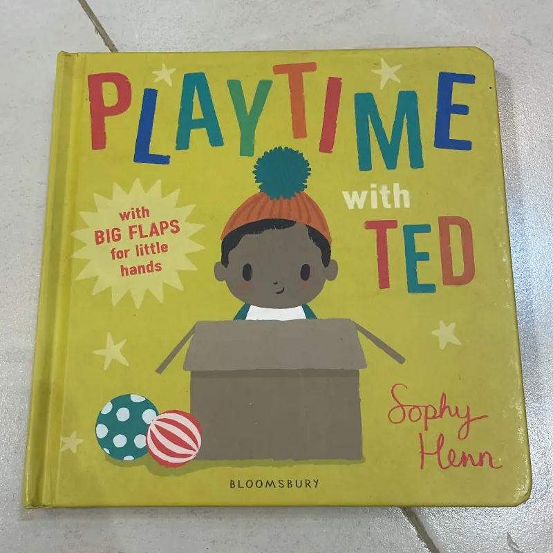 NGOẠI VĂN tiếng anh trẻ em : PLAYTIME WITH TED with BIG FLAPS for little hand - Bloomsbury 1027800