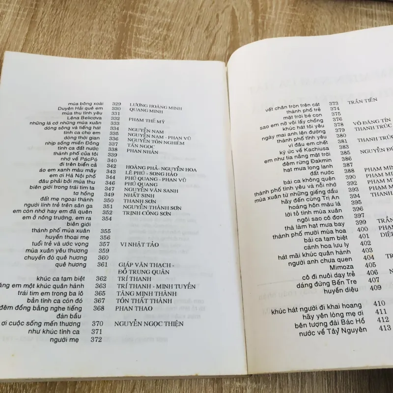 50 Năm Miền Nam Ca Hát – Tuyển tập ca khúc 929257