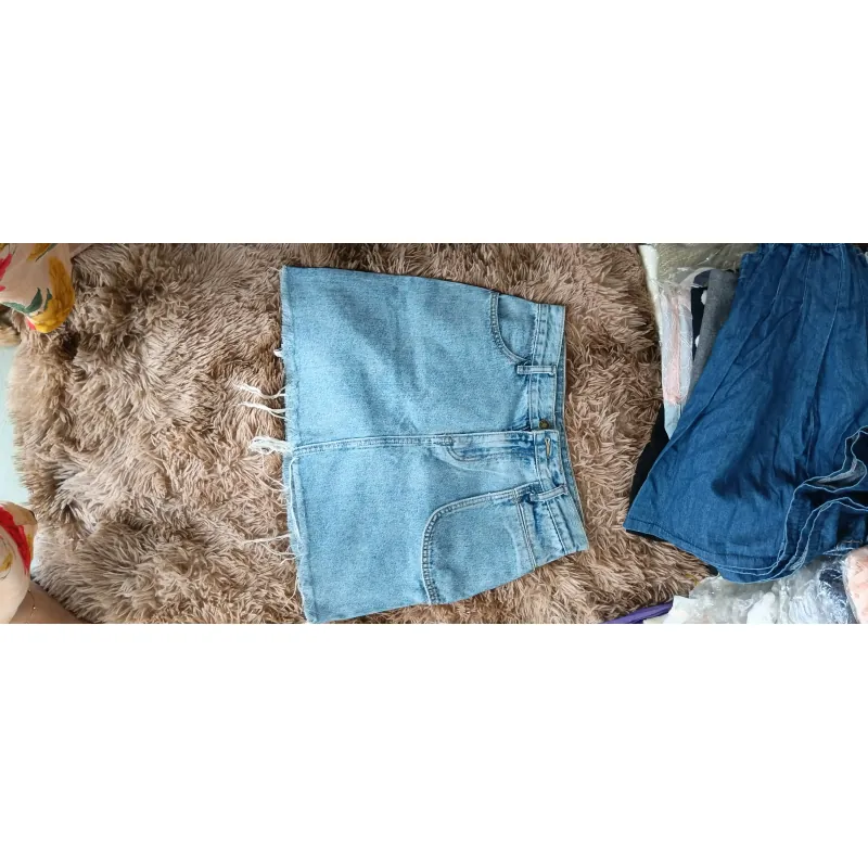 Chân váy size M 972802