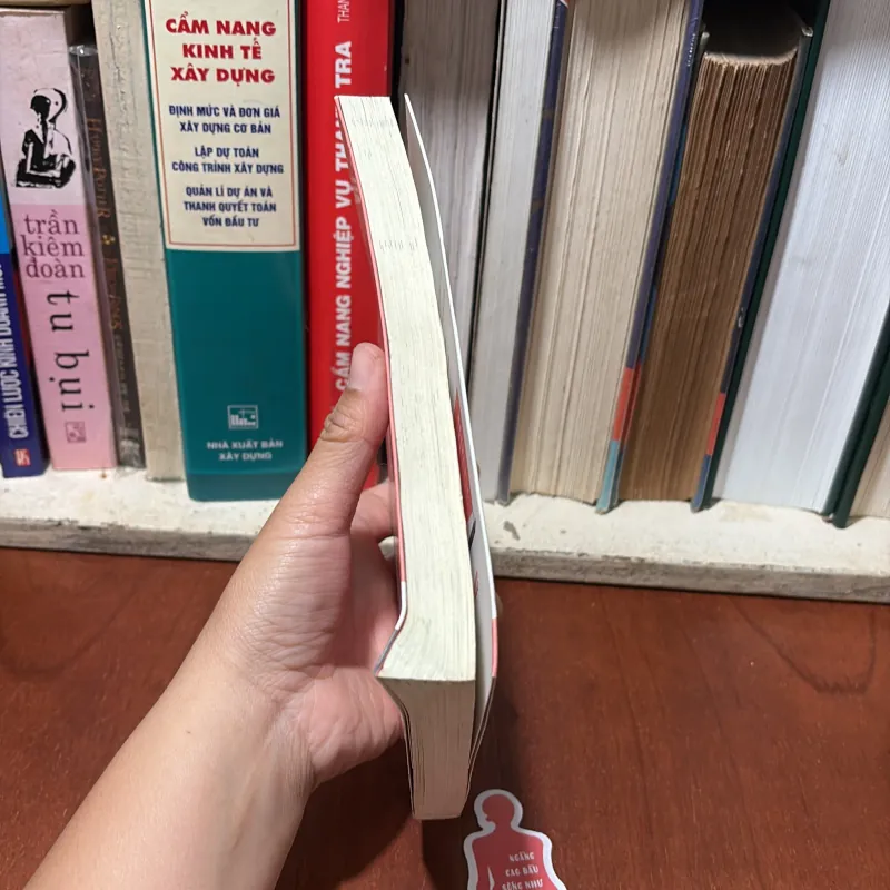 Tủ Sách Quý Cô: Sống Bản Lĩnh Theo Cách Một Quý Cô - ELLEN FEIN, SHERRIE SCHNEIDER - 2020 756772